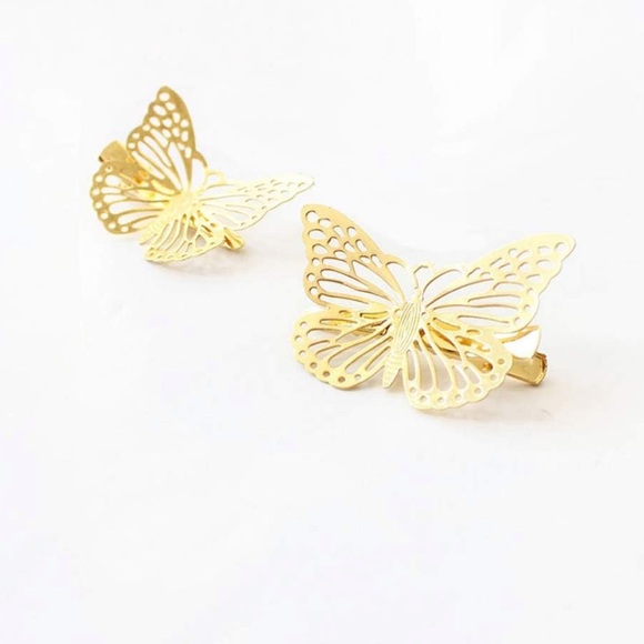 4 piece Elegant Butterfly Clips Hair Accessory - Picture 3 of 3